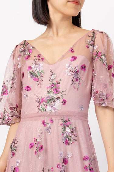 Marchesa Notte(マルケッサ ノッテ)のロングドレス結婚式やパーティーにぴったりのレンタルアイテム。