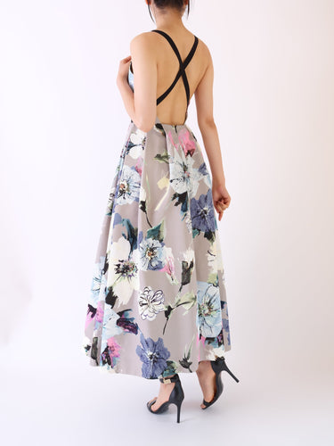 Milly(ミリー)のロングドレス結婚式やパーティーにぴったりのレンタルアイテム。