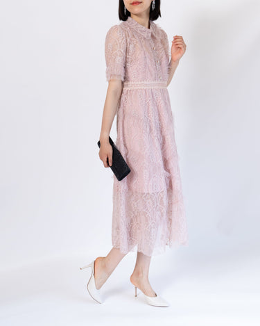 Miuco(ミュウコ)のミディドレス結婚式やパーティーにぴったりのレンタルアイテム。