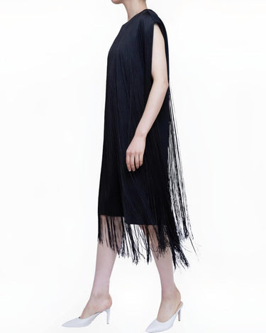 MM6 Maison Margiela(エムエムシックス メゾン マルジェラ)のミディドレス結婚式やパーティーにぴったりのレンタルアイテム。