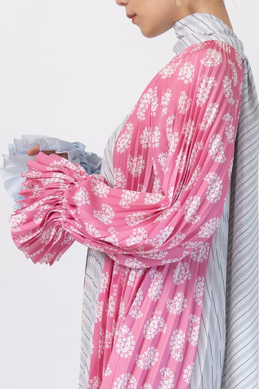 MSGM(エムエスジーエム)のひざ丈ドレス結婚式やパーティーにぴったりのレンタルアイテム。