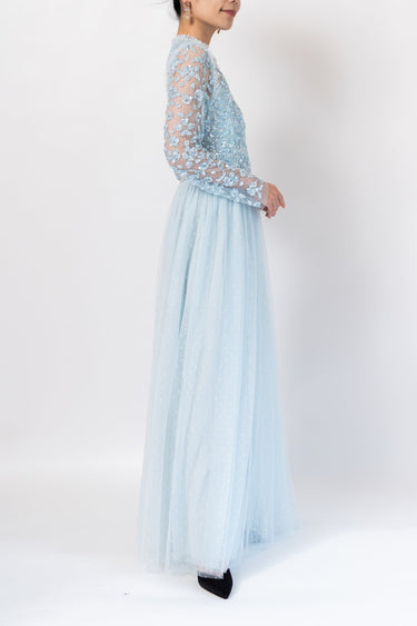 Needle & Thread(ニードル アンド スレッド)のロングドレス結婚式やパーティーにぴったりのレンタルアイテム。