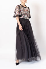 Needle & Thread(ニードル アンド スレッド)のロングドレス結婚式やパーティーにぴったりのレンタルアイテム。