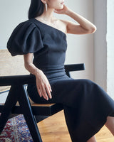 Rebecca Vallance(レベッカ ヴァランス)のミディドレス結婚式やパーティーにぴったりのレンタルアイテム。