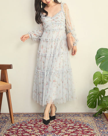 Needle & Thread(ニードル アンド スレッド)のロングドレス結婚式やパーティーにぴったりのレンタルアイテム。