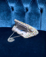 Santi(サンティ)のクラッチ結婚式やパーティーにぴったりのレンタルアイテム。