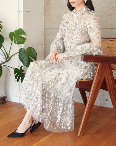 Self - Portrait(セルフ・ポートレート)のロングドレス結婚式やパーティーにぴったりのレンタルアイテム。