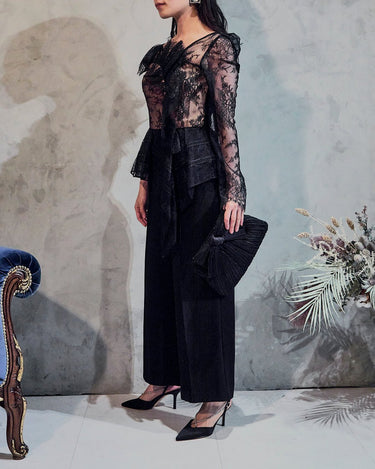 Self - Portrait(セルフ・ポートレート)のオールインワン・コンビネゾン結婚式やパーティーにぴったりのレンタルアイテム。