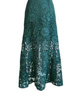 Self - Portrait(セルフ・ポートレート)のロングドレス結婚式やパーティーにぴったりのレンタルアイテム。