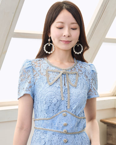 Self-Portrait(セルフ・ポートレート)のドレス結婚式やパーティーにぴったりのレンタルアイテム。