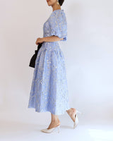 Simkhai(シンカイ)のミディドレス結婚式やパーティーにぴったりのレンタルアイテム。