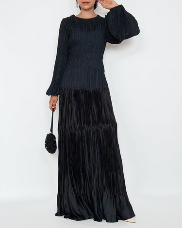 Simkhai(シンカイ)のロングドレス結婚式やパーティーにぴったりのレンタルアイテム。