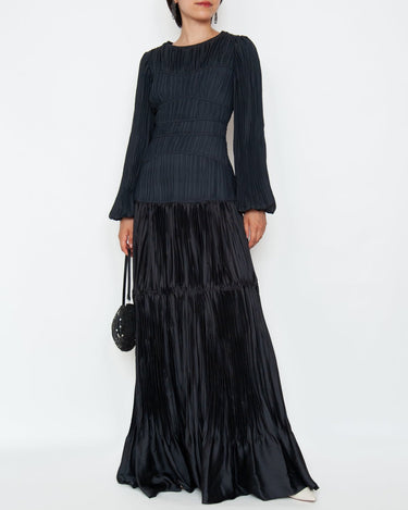 Simkhai(シンカイ)のロングドレス結婚式やパーティーにぴったりのレンタルアイテム。