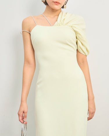 Oríré(オリレ)のロングドレス結婚式やパーティーにぴったりのレンタルアイテム。