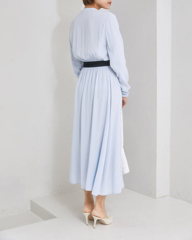 Karl Lagerfeld(カール ラガーフェルド)のミディドレス結婚式やパーティーにぴったりのレンタルアイテム。