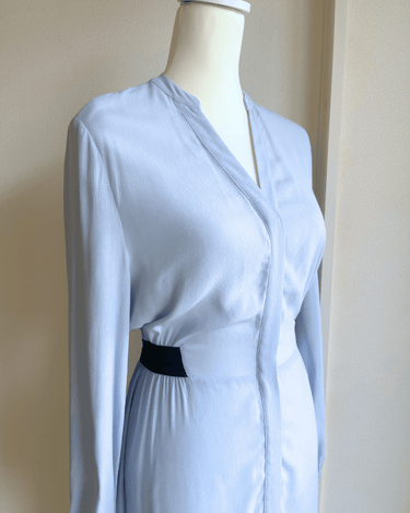 Karl Lagerfeld(カール ラガーフェルド)のミディドレス結婚式やパーティーにぴったりのレンタルアイテム。