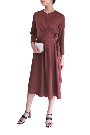 Ted Baker(テッド ベーカー)のミディドレス結婚式やパーティーにぴったりのレンタルアイテム。