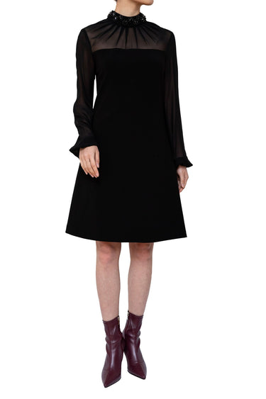 Ted Baker(テッド ベーカー)のミニドレス結婚式やパーティーにぴったりのレンタルアイテム。