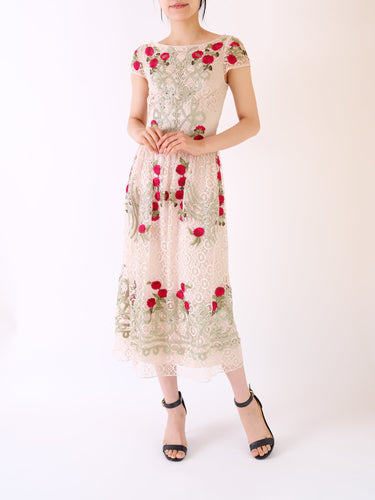 Temperley London(テンパリー ロンドン)のミディドレス結婚式やパーティーにぴったりのレンタルアイテム。
