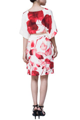 Tomaso Stefanelli(トマソ ステファネリ)のひざ丈ドレス結婚式やパーティーにぴったりのレンタルアイテム。