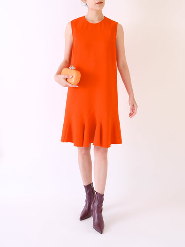 Victoria Beckham(ヴィクトリア ベッカム)のひざ丈ドレス結婚式やパーティーにぴったりのレンタルアイテム。