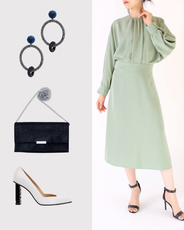 Victoria Victoria Beckham(ヴィクトリア ヴィクトリア ベッカム)のミディドレス結婚式やパーティーにぴったりのレンタルアイテム。