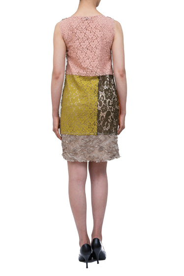 Moschino Cheap And Chic(モスキーノ チープ アンド シック)のひざ丈ドレス結婚式やパーティーにぴったりのレンタルアイテム。