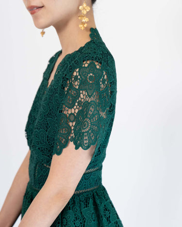 Self - Portrait(セルフ・ポートレート)のロングドレス結婚式やパーティーにぴったりのレンタルアイテム。