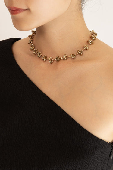 Justine Clenquet（ジュスティーヌ クランケ）のネックレス結婚式やパーティーにぴったりのレンタルアイテム。