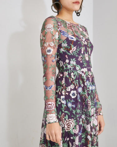 Marchesa Notte チュールドレス 上半身 横 - 刺繍ディテール