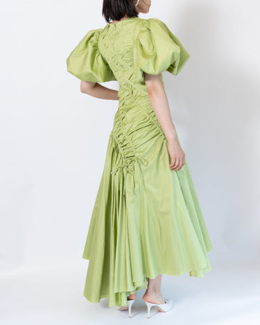 Aje（アジェ）のロングドレス結婚式やパーティーにぴったりのレンタルアイテム。