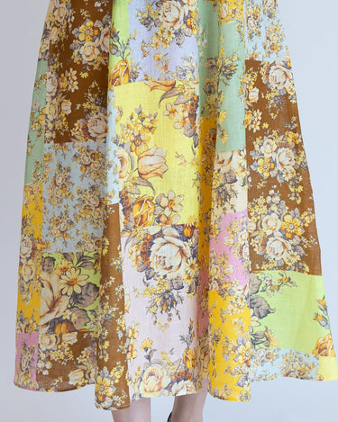 Alémais（アレメ）のミディドレス結婚式やパーティーにぴったりのレンタルアイテム。