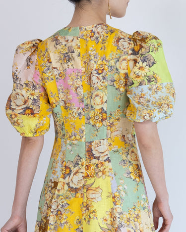 Alémais（アレメ）のミディドレス結婚式やパーティーにぴったりのレンタルアイテム。