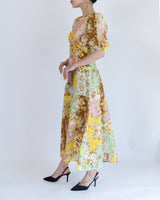 Alémais（アレメ）のミディドレス結婚式やパーティーにぴったりのレンタルアイテム。