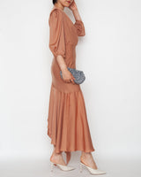 AnnaRita N（アンナリタ エンネ）のミディドレス結婚式やパーティーにぴったりのレンタルアイテム。