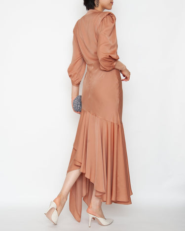 AnnaRita N（アンナリタ エンネ）のミディドレス結婚式やパーティーにぴったりのレンタルアイテム。