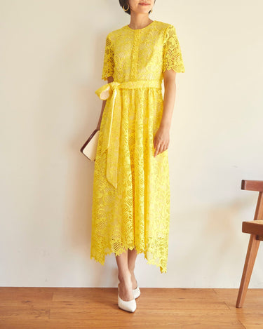 Badgley Mischka（バッジェリー ミシュカ）のロングドレス結婚式やパーティーにぴったりのレンタルアイテム。