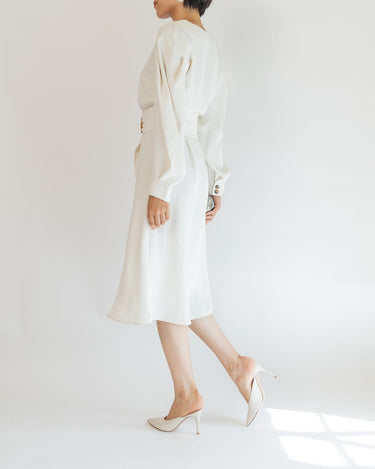 Ba&Sh（バッシュ）のミディドレス結婚式やパーティーにぴったりのレンタルアイテム。