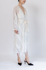 Bcbgmaxazria（ビーシービージーマックスアズリア）のミディドレス結婚式やパーティーにぴったりのレンタルアイテム。