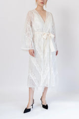 Bcbgmaxazria（ビーシービージーマックスアズリア）のミディドレス結婚式やパーティーにぴったりのレンタルアイテム。