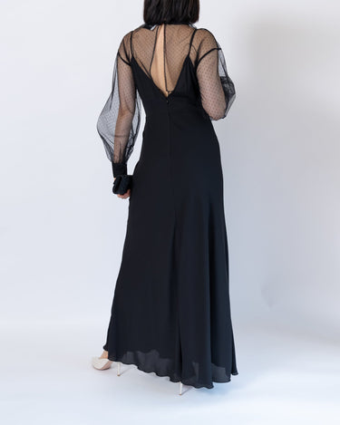 Be Blumarine（ビー ブルマリン）のロングドレス結婚式やパーティーにぴったりのレンタルアイテム。