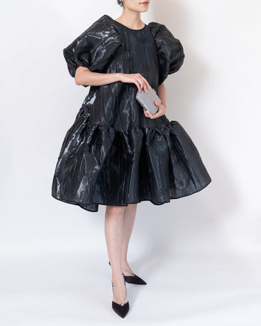 黒｜パフ袖｜レンタルドレス｜結婚式お呼ばれ｜Cecilie Bahnsen（セシリーバンセン）