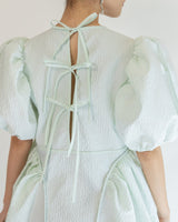 Cecilie Bahnsen（セシリー バンセン）のミディドレス結婚式やパーティーにぴったりのレンタルアイテム。