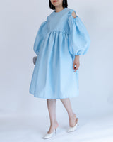 レンタルドレス｜Cecilie Bahnsen（セシリーバンセン）｜水色｜ジャカード｜ミディ丈｜結婚式お呼ばれ