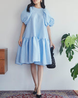 レンタルドレス｜Cecilie Bahnsen（セシリーバンセン）｜水色｜パフ袖｜ミディ丈｜結婚式お呼ばれ