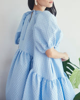 レンタルドレス｜Cecilie Bahnsen（セシリーバンセン）｜水色｜パフ袖｜ミディ丈｜結婚式お呼ばれ