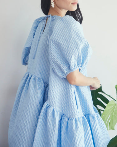 Cecilie Bahnsen（セシリー バンセン）のひざ丈ドレス結婚式やパーティーにぴったりのレンタルアイテム。