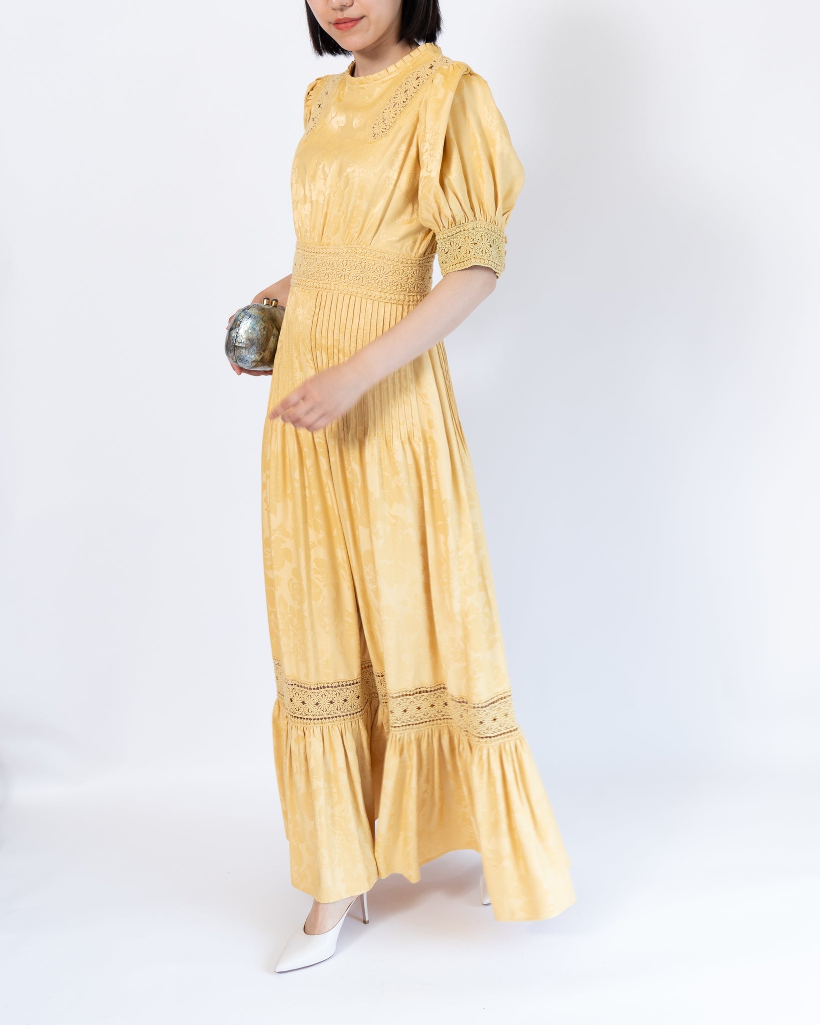 ジャカード＆かぎ針編み装飾 パフスリーブティアードドレス