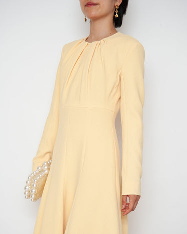 Emilia Wickstead（エミリア ウィックステッド）のミディドレス結婚式やパーティーにぴったりのレンタルアイテム。