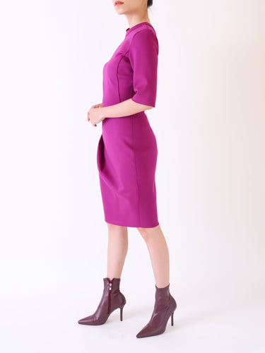 Emporio Armani（エンポリオ アルマーニ）のひざ丈ドレス結婚式やパーティーにぴったりのレンタルアイテム。